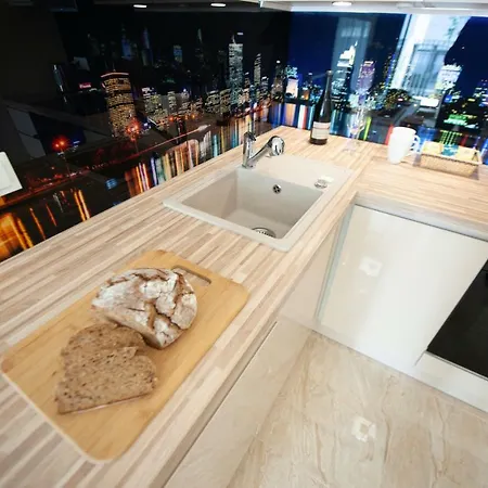 Awangarda Apartment *